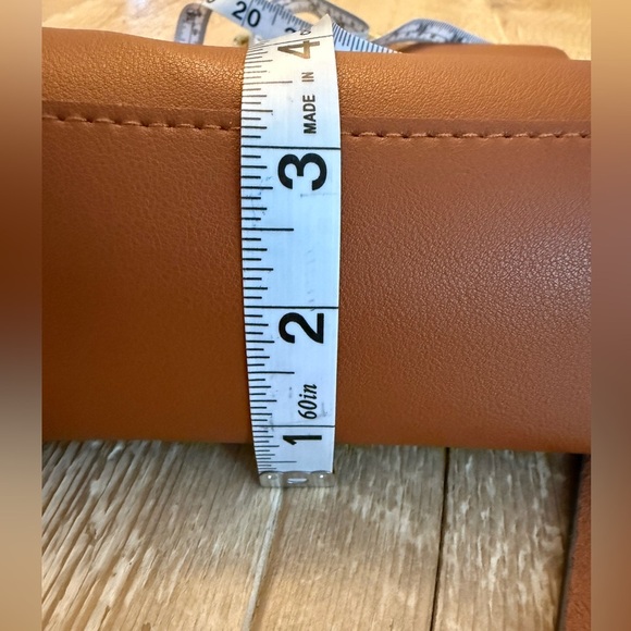 Anthropologie cross body / tote. Vegan materials - Picture 10 of 10